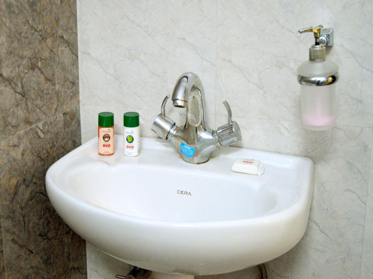 Oyo 6697 Hotel Green Lemon Jaipur Bagian luar foto