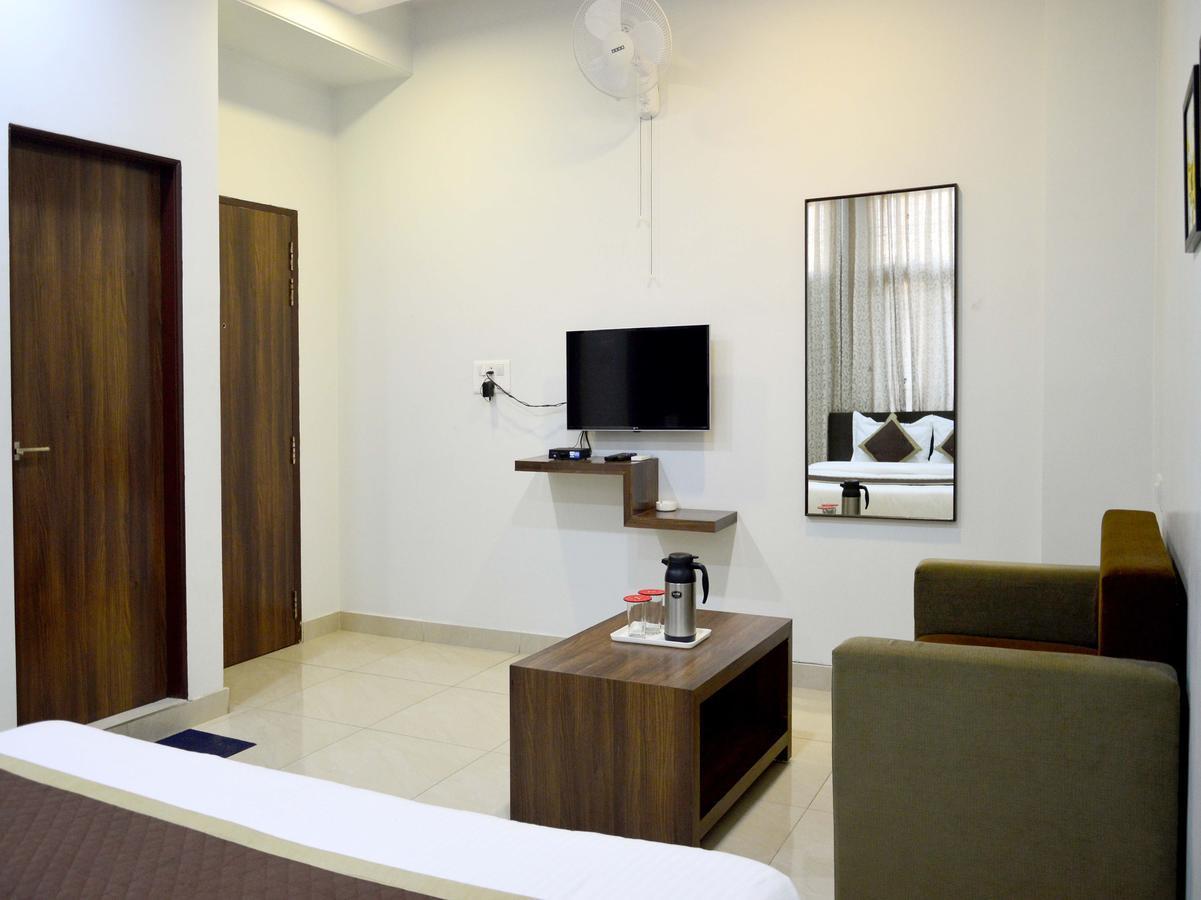 Oyo 6697 Hotel Green Lemon Jaipur Bagian luar foto