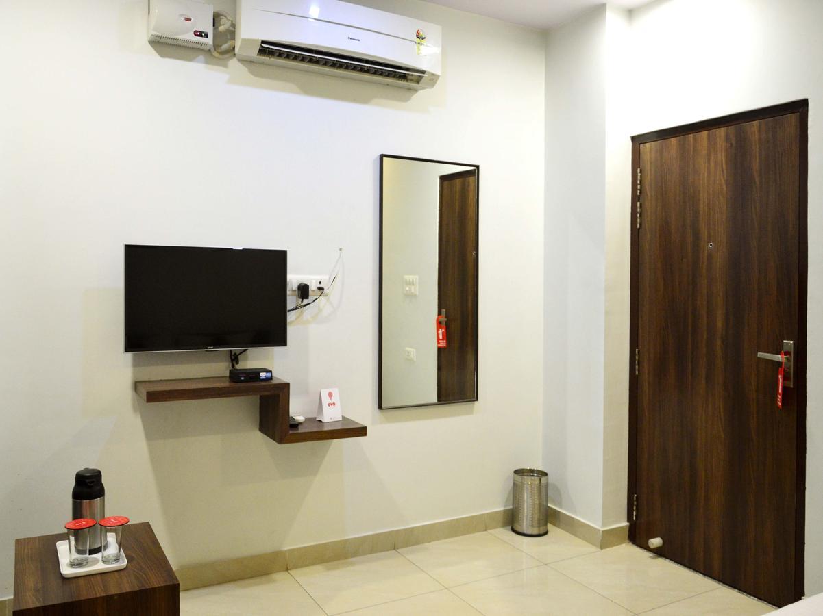 Oyo 6697 Hotel Green Lemon Jaipur Bagian luar foto