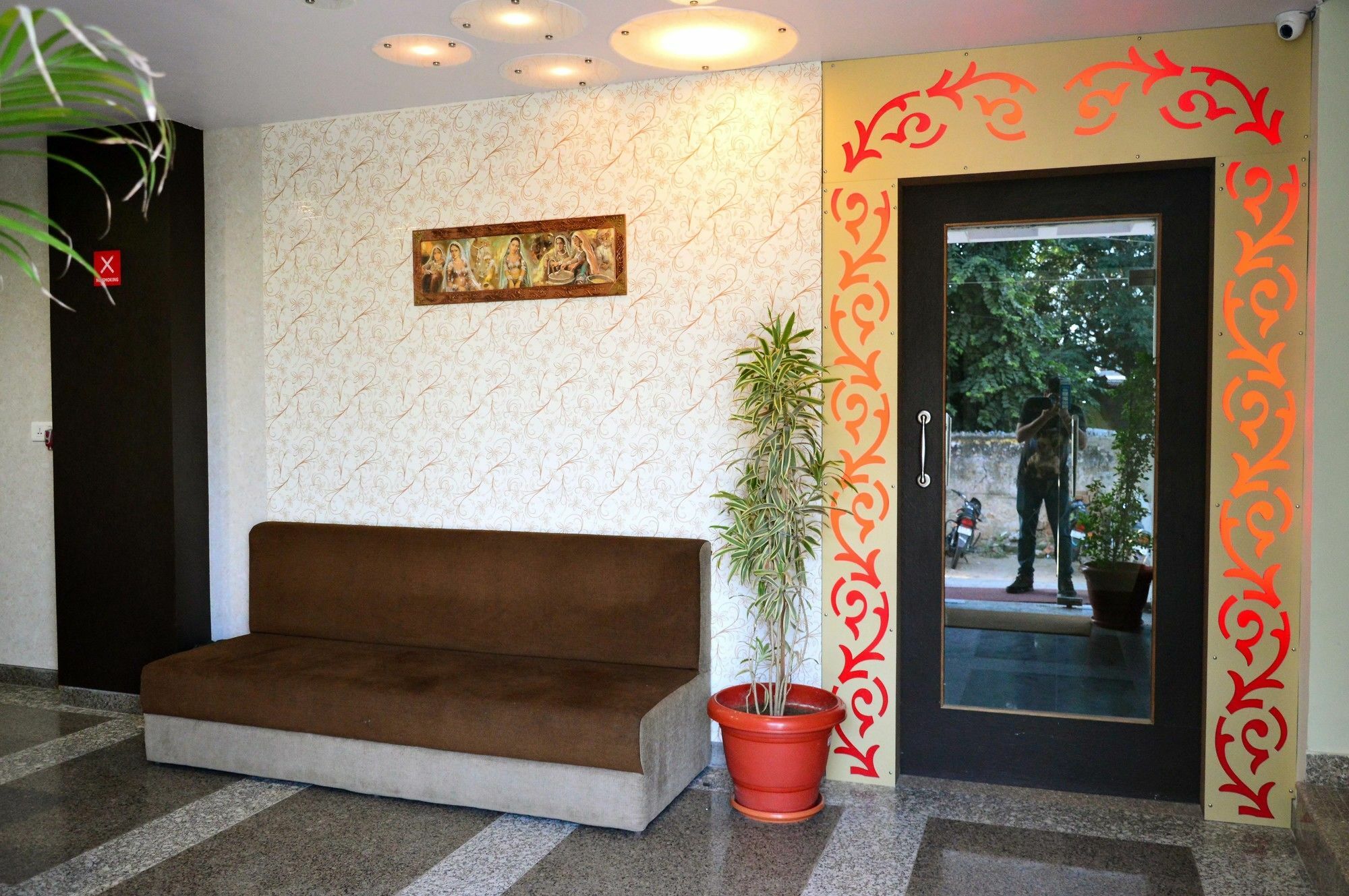 Oyo 6697 Hotel Green Lemon Jaipur Bagian luar foto
