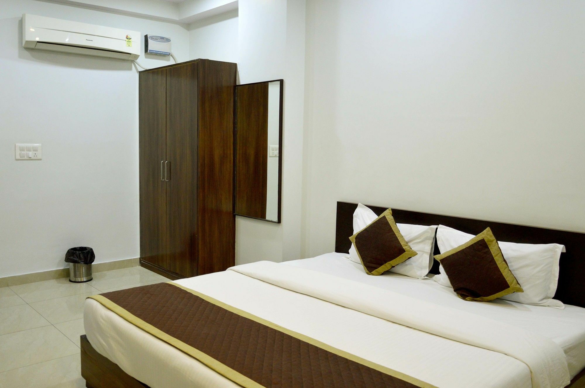 Oyo 6697 Hotel Green Lemon Jaipur Bagian luar foto